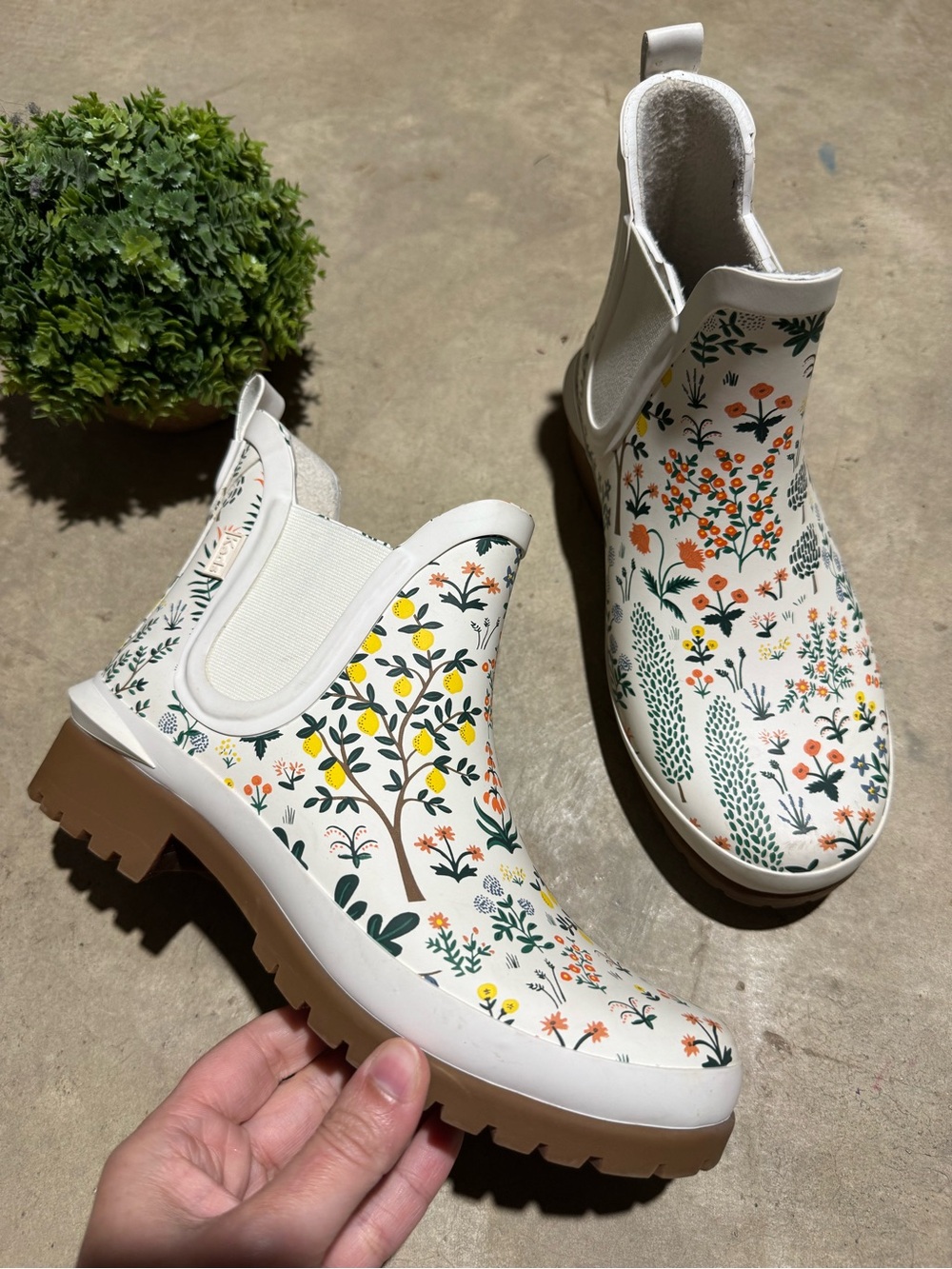 Keds Rifle Paper Co. Rowan Rain Boots Women Size 6 Floral Garden Outdoor